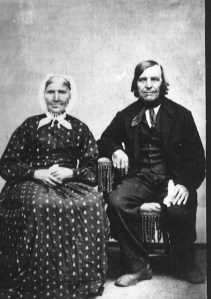 Berit and Einar Bonde, parents of Tosten Bonde, who settled in Nerstrand, Minnesota, along with his wife Ingabor.  They were parents of my grandpa Carl T.